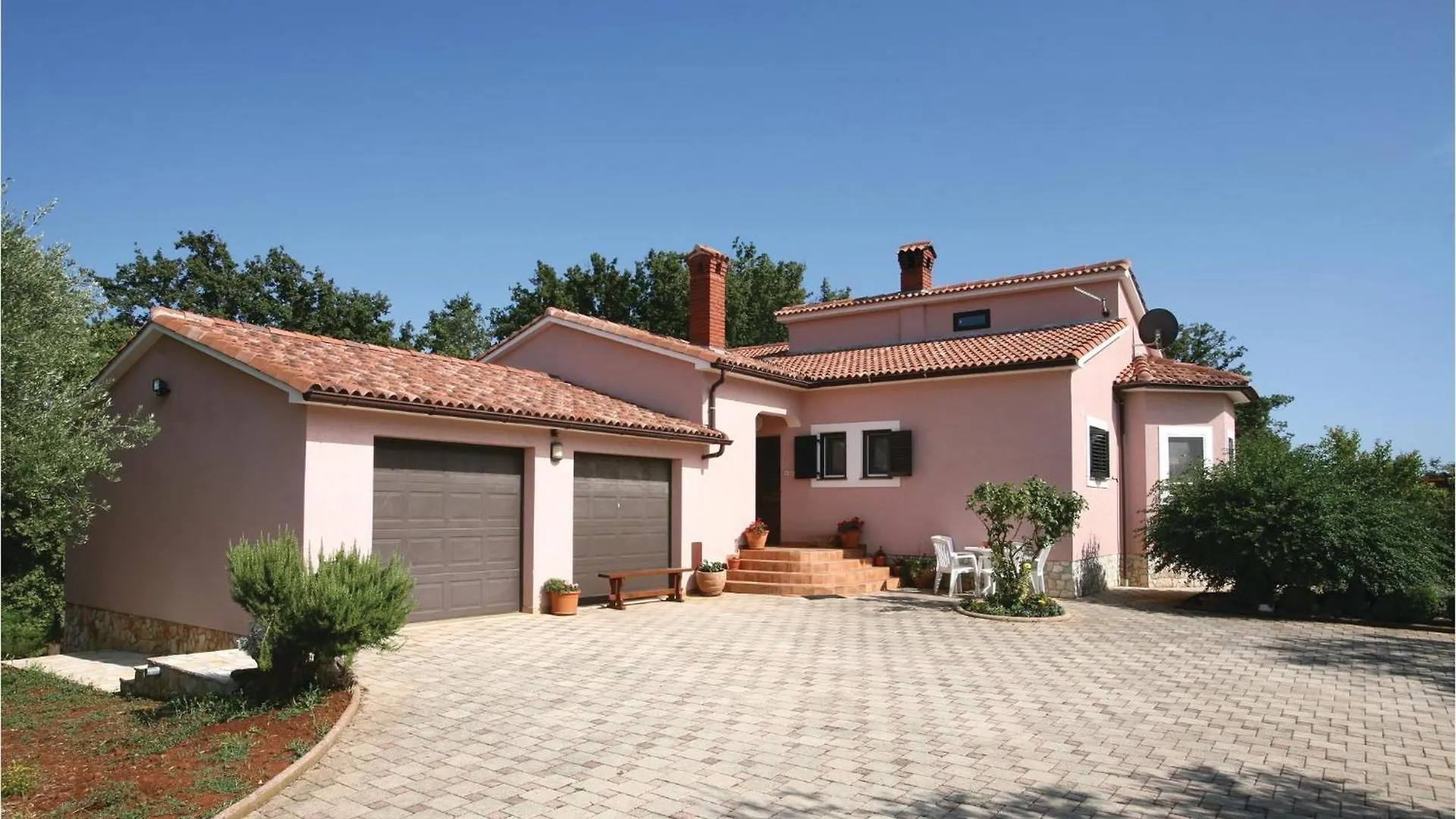 Gorgeous Home In Krnica Kavran